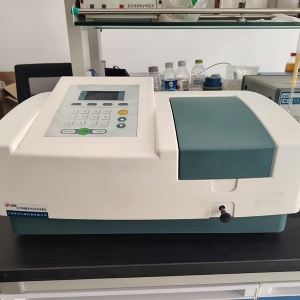 實(shí)驗(yàn)儀器